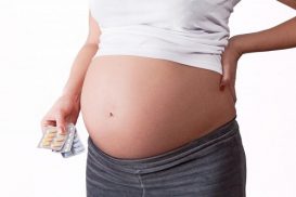 Cách đặt thuốc phụ khoa khi đang mang thai?